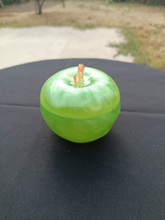 Boite en forme de pommes