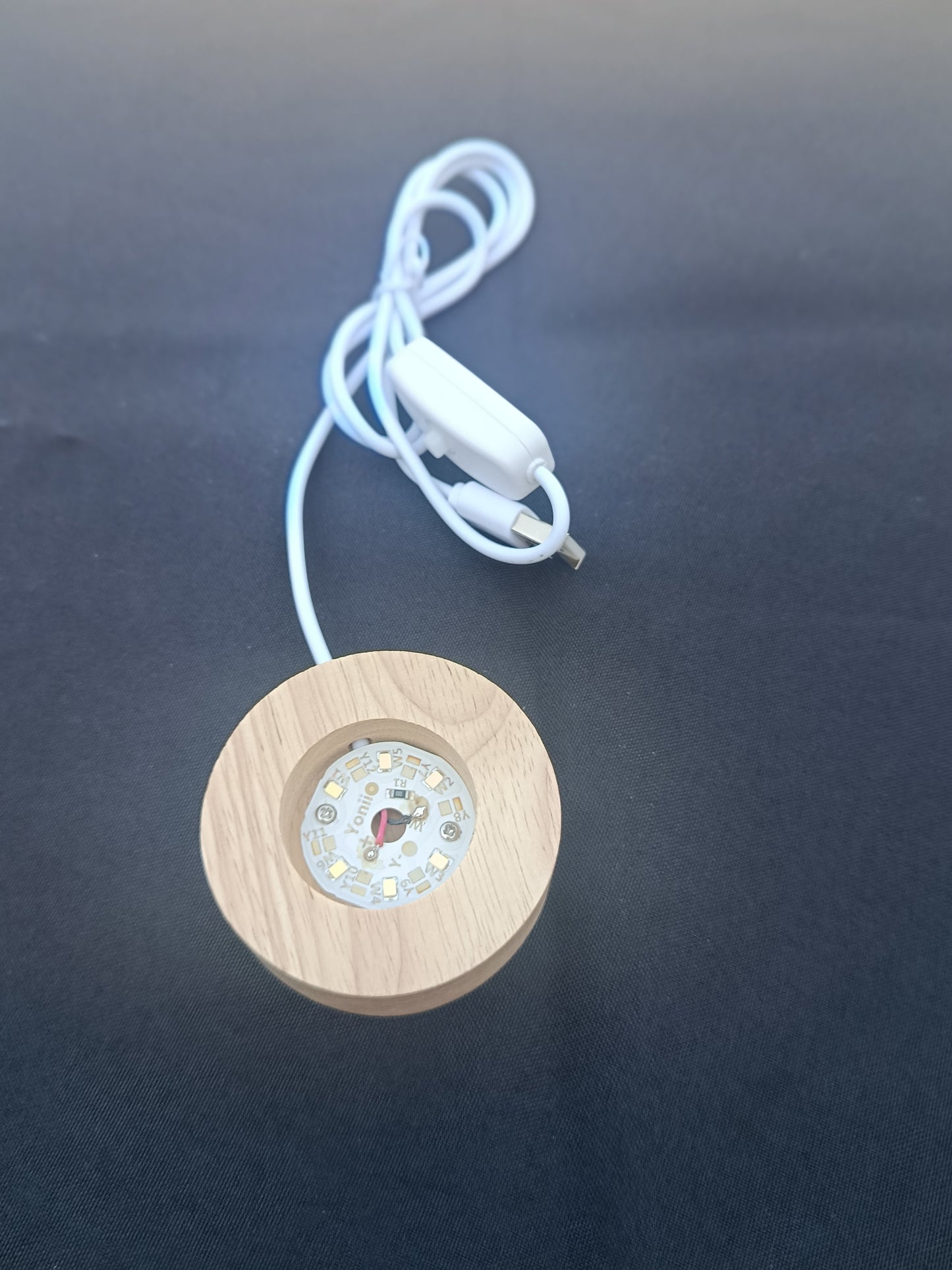 Socle lumineux