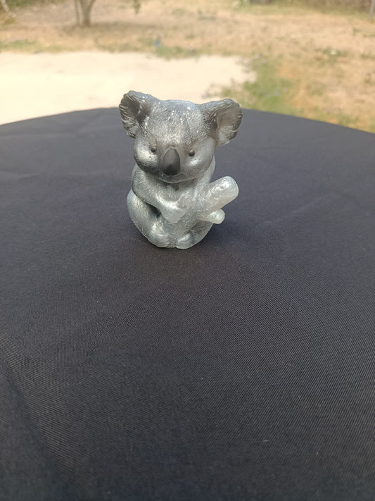 Koala sur sa branche